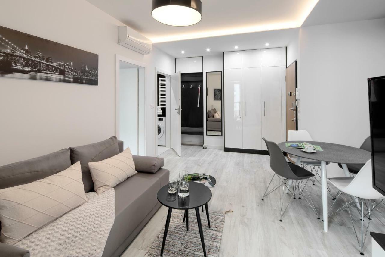 Native Apartments Lubelska 10 Красков Екстериор снимка